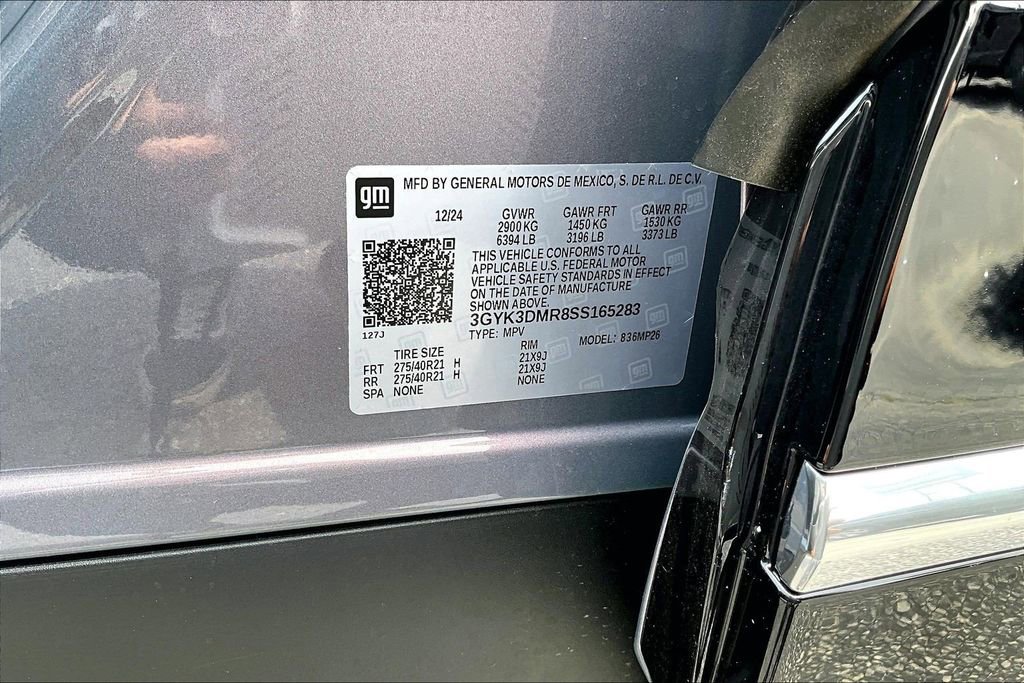 Used 2025 Cadillac Optiq Luxury 2 AWD/4WD image 18
