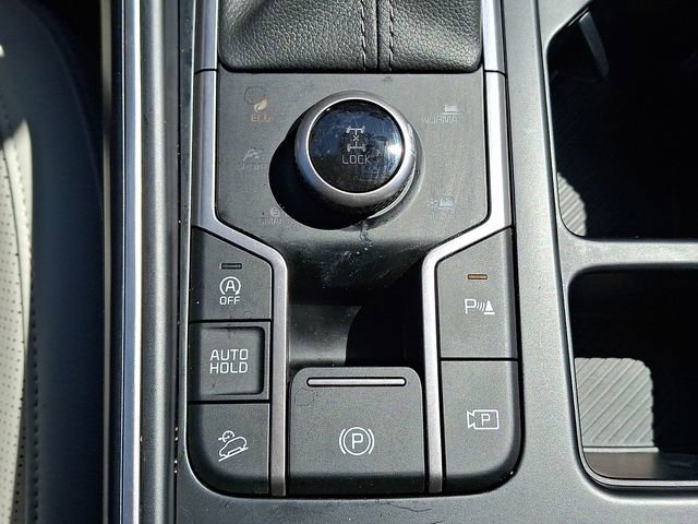 Certified 2025 Kia Sorento S AWD/4WD image 25