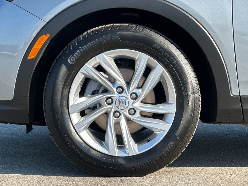 Used 2025 Buick Envista Preferred image 31
