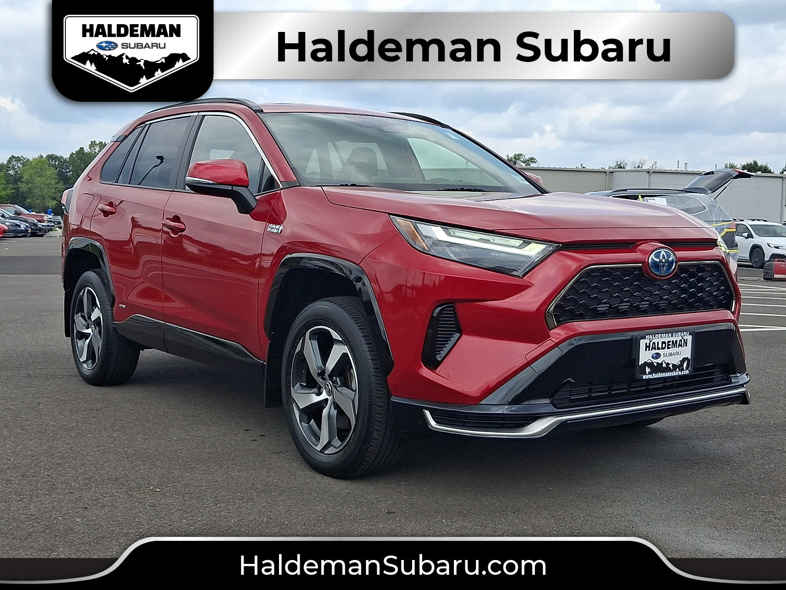 Used 2024 Toyota RAV4 SE w/ Weather & Moonroof Package AWD/4WD image 1