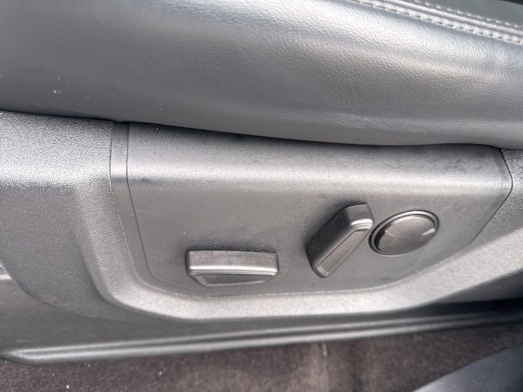 Certified 2022 Ford Expedition Max XLT image 18