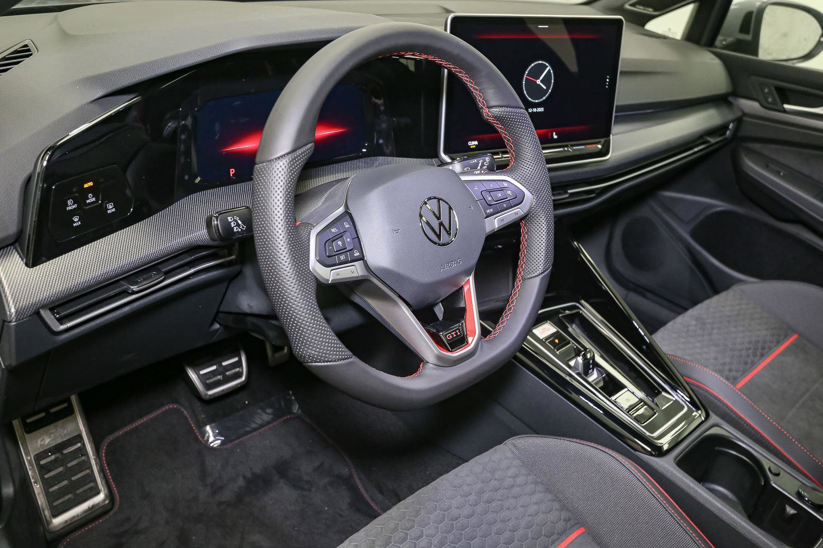 New 2026 Volkswagen GTI SE image 16