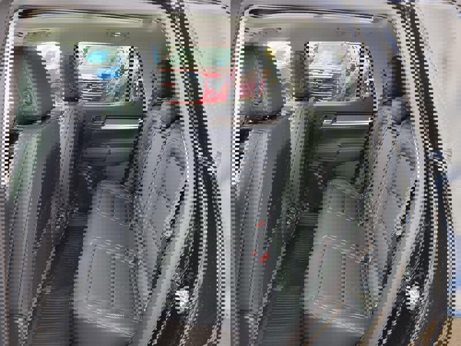 New 2026 GMC Terrain Denali w/ LPO, Floor Liner Package image 27