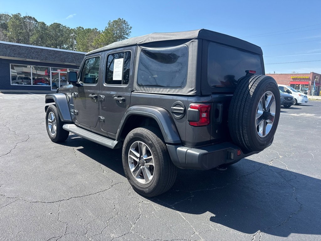 Used 2018 Jeep Wrangler Unlimited Sahara image 3