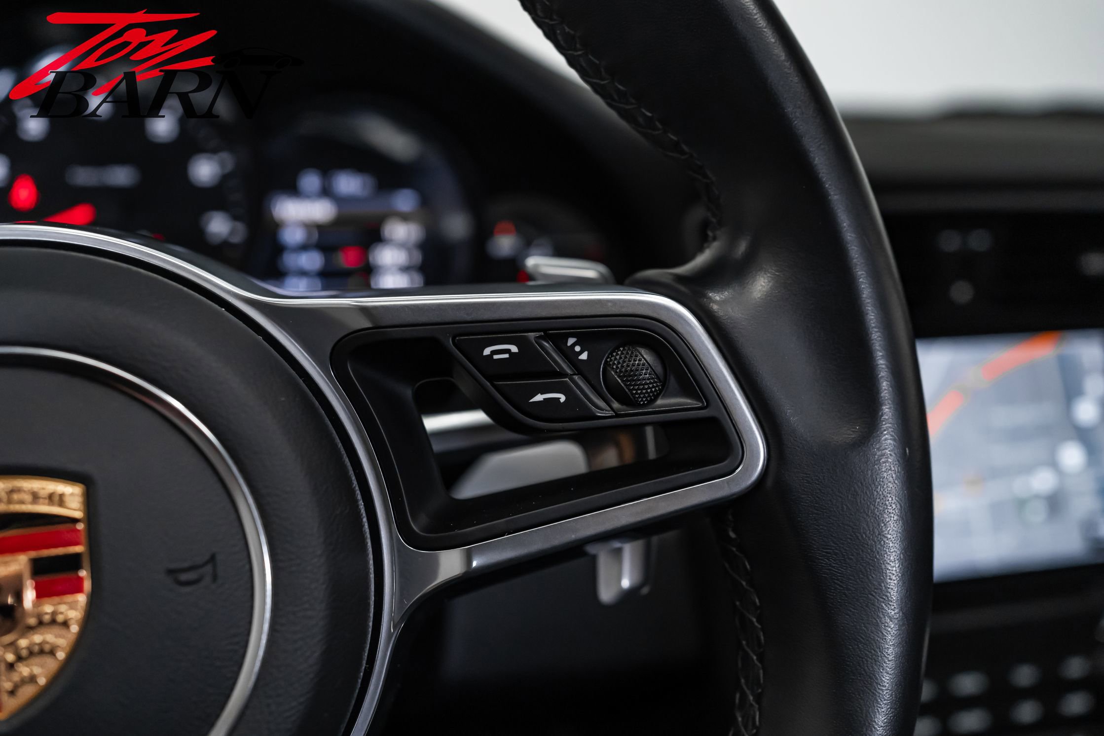 Used 2018 Porsche 911 Carrera image 38