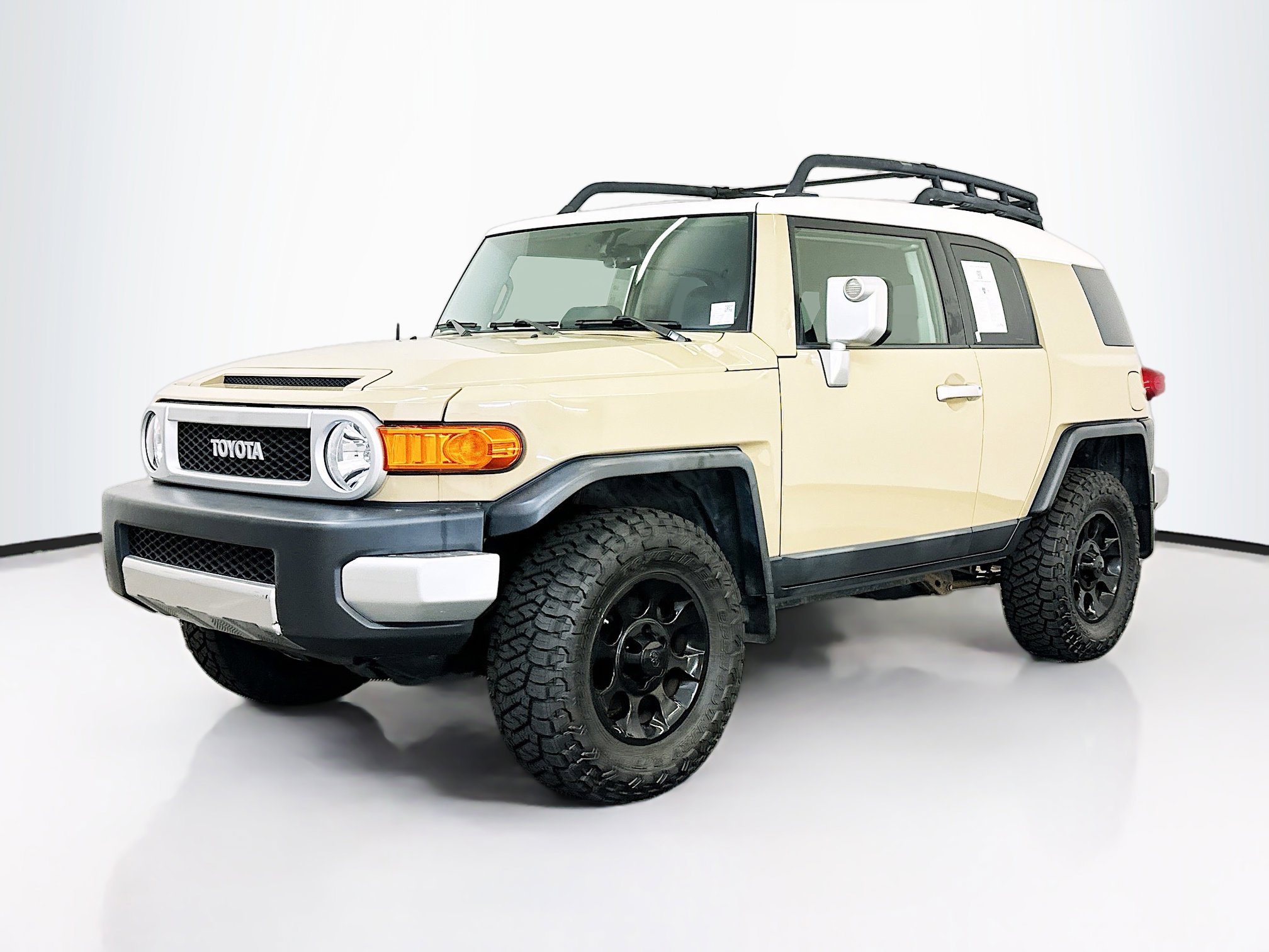 Used 2012 Toyota FJ Cruiser 4WD image 3