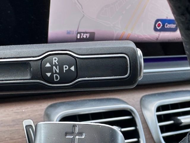 Used 2024 Mercedes-Benz GLS 450 4MATIC image 18