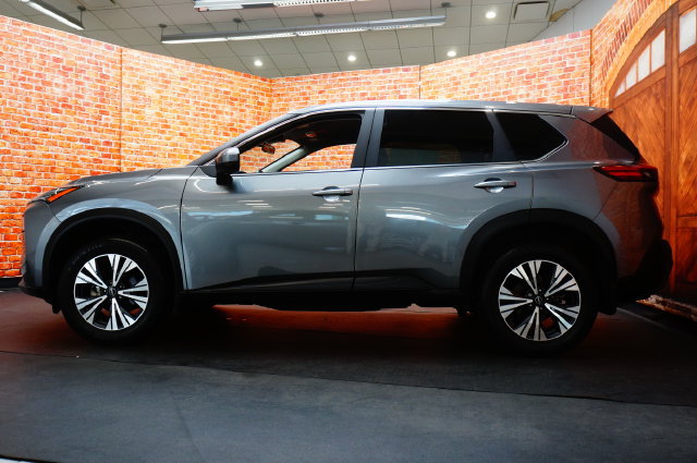 Certified 2023 Nissan Rogue SV AWD/4WD image 4