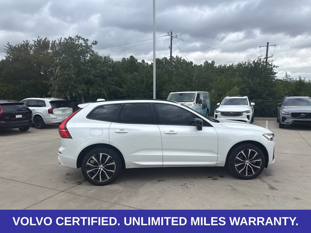 Certified 2024 Volvo XC60 B5 Plus w/ Protection Package Premier AWD/4WD image 11