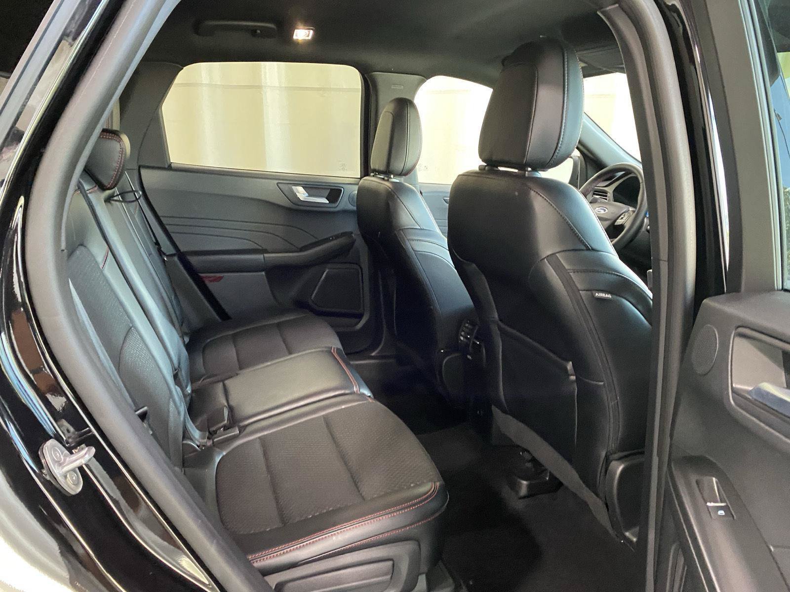 Used 2023 Ford Escape ST-Line Select w/ Tech Pack #2 AWD/4WD image 15