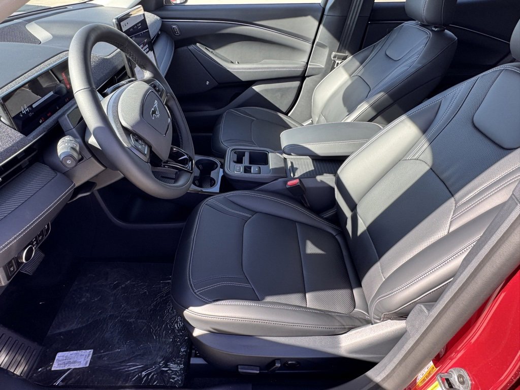 New 2025 Ford Mustang Mach-E Premium image 17