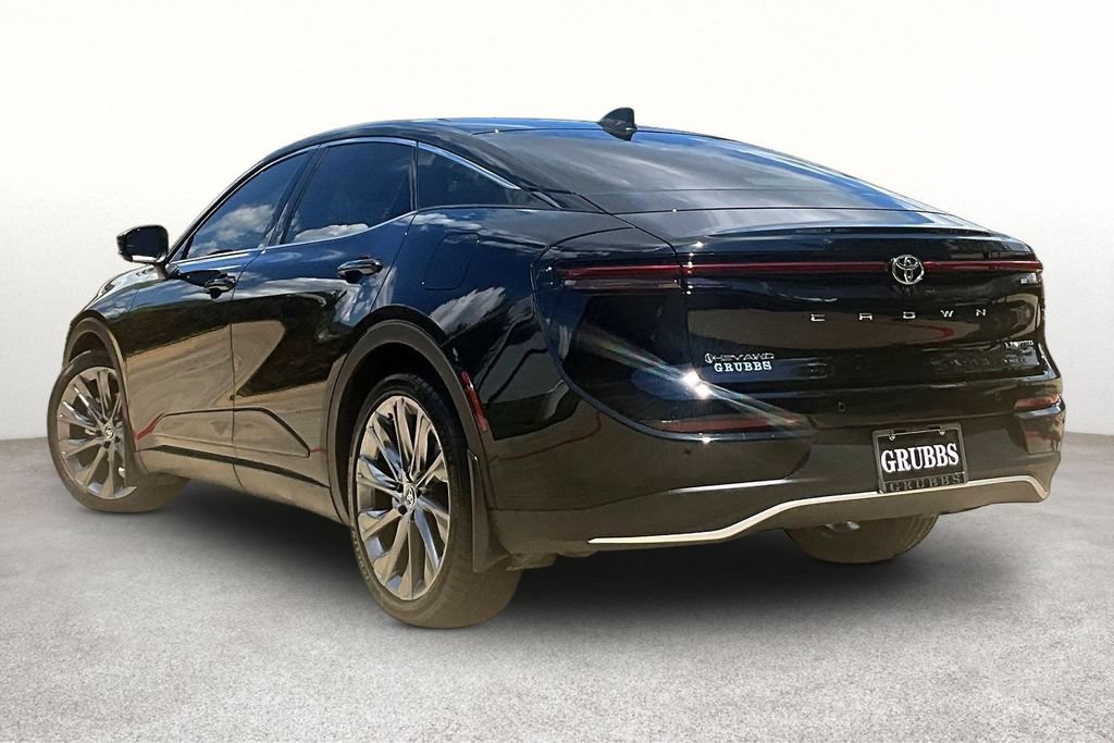 Used 2026 Toyota Crown w/ Advanced Technology Package AWD/4WD image 16