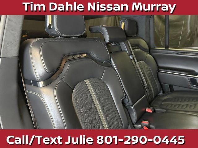 Used 2023 Rivian R1S Adventure AWD/4WD image 19