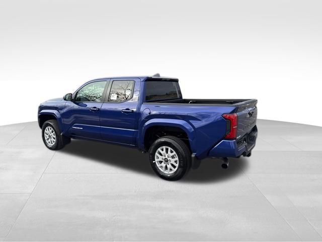 New 2025 Toyota Tacoma SR5 image 3