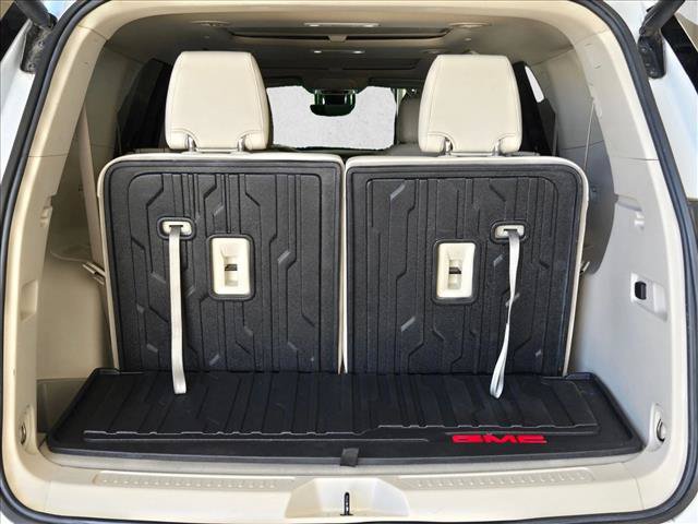 Used 2022 GMC Acadia Denali w/ Denali Ultimate Package FWD image 20