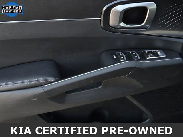 Certified 2024 Kia Sorento EX w/ Panoramic Sunroof Package image 21