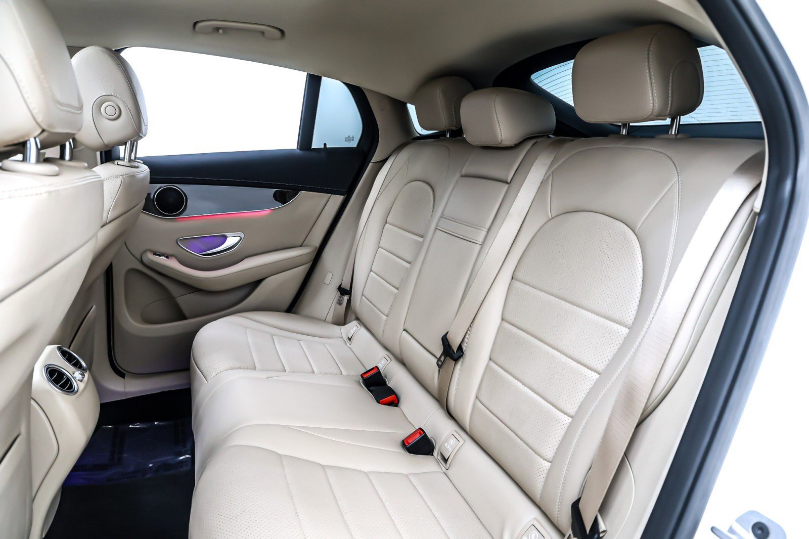 Certified 2023 Mercedes-Benz GLC 300 4MATIC Coupe image 9