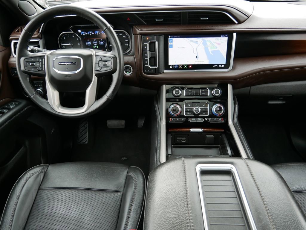Used 2021 GMC Yukon XL Denali image 14