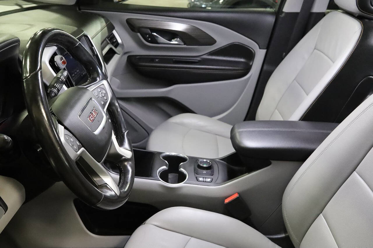 Used 2019 GMC Terrain SLT w/ Preferred Package image 10