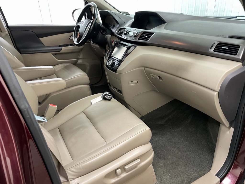Used 2015 Honda Odyssey EX-L image 36