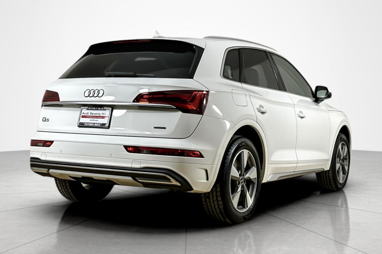Used 2023 Audi Q5 2.0T Premium AWD/4WD image 5