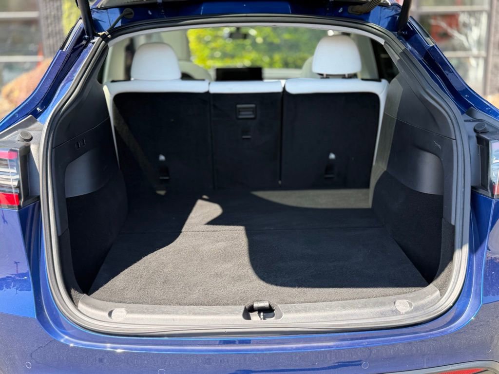 Used 2021 Tesla Model Y Long Range AWD/4WD image 19