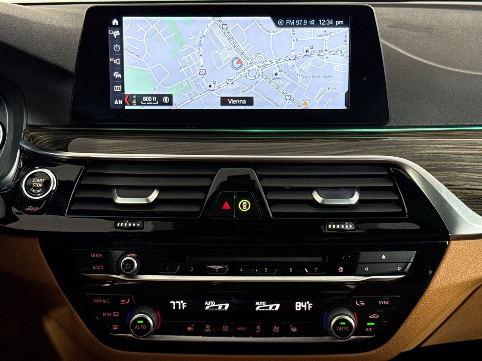 Used 2018 BMW 530i xDrive AWD/4WD image 20