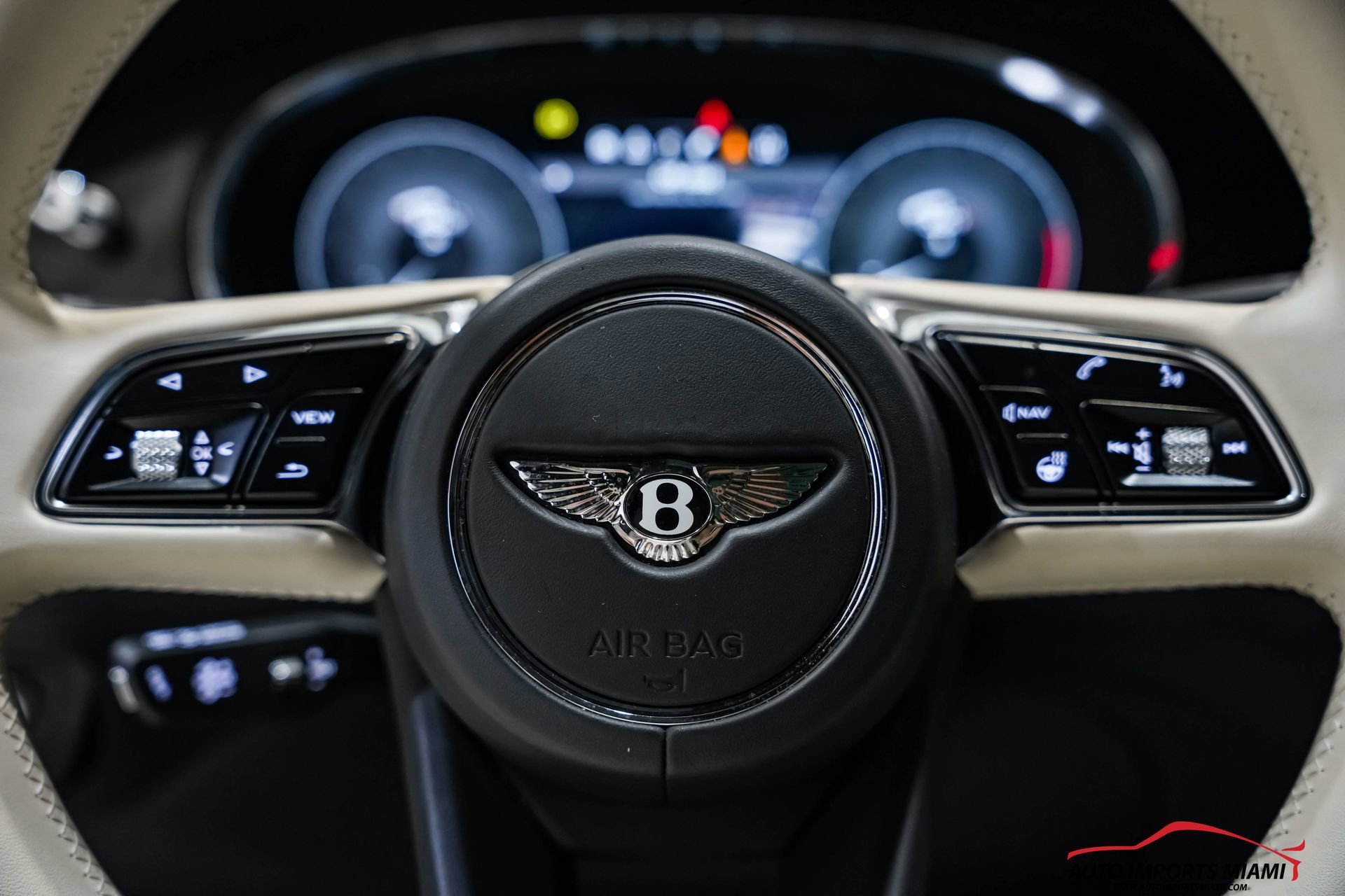 Used 2022 Bentley Bentayga Speed image 93