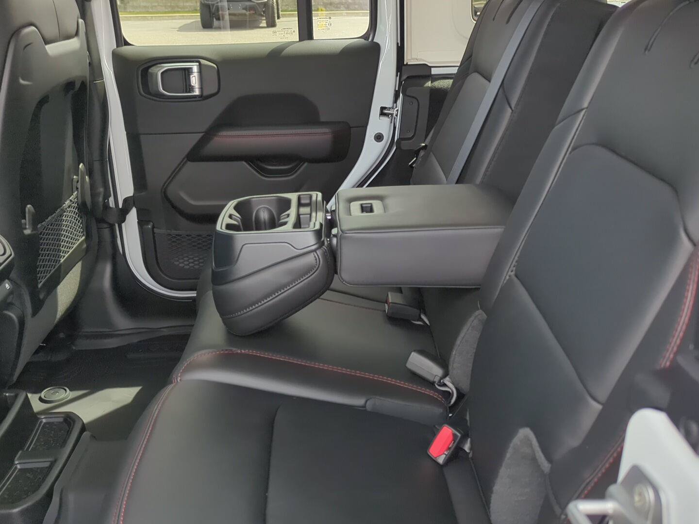 New 2026 Jeep Wrangler Unlimited Rubicon w/ Safety Group AWD/4WD image 10