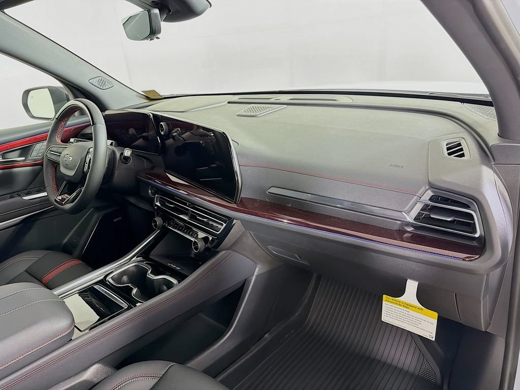 New 2026 Chevrolet Traverse RS w/ LPO, Floor Liner Package AWD/4WD image 26