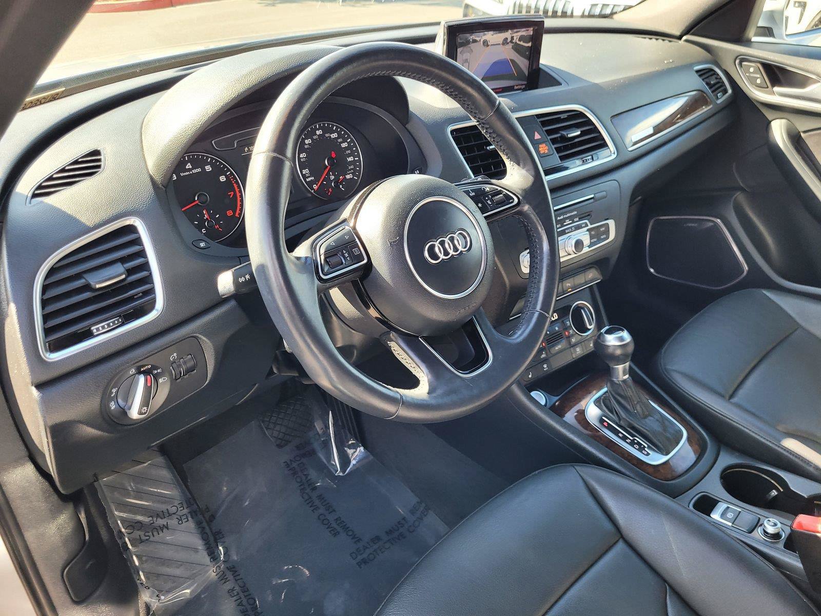 Used 2017 Audi Q3 2.0T Prestige w/ Prestige Package AWD/4WD image 12