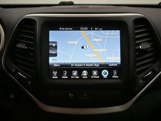 Used 2017 Jeep Cherokee Trailhawk w/ Comfort/Convenience Group image 18