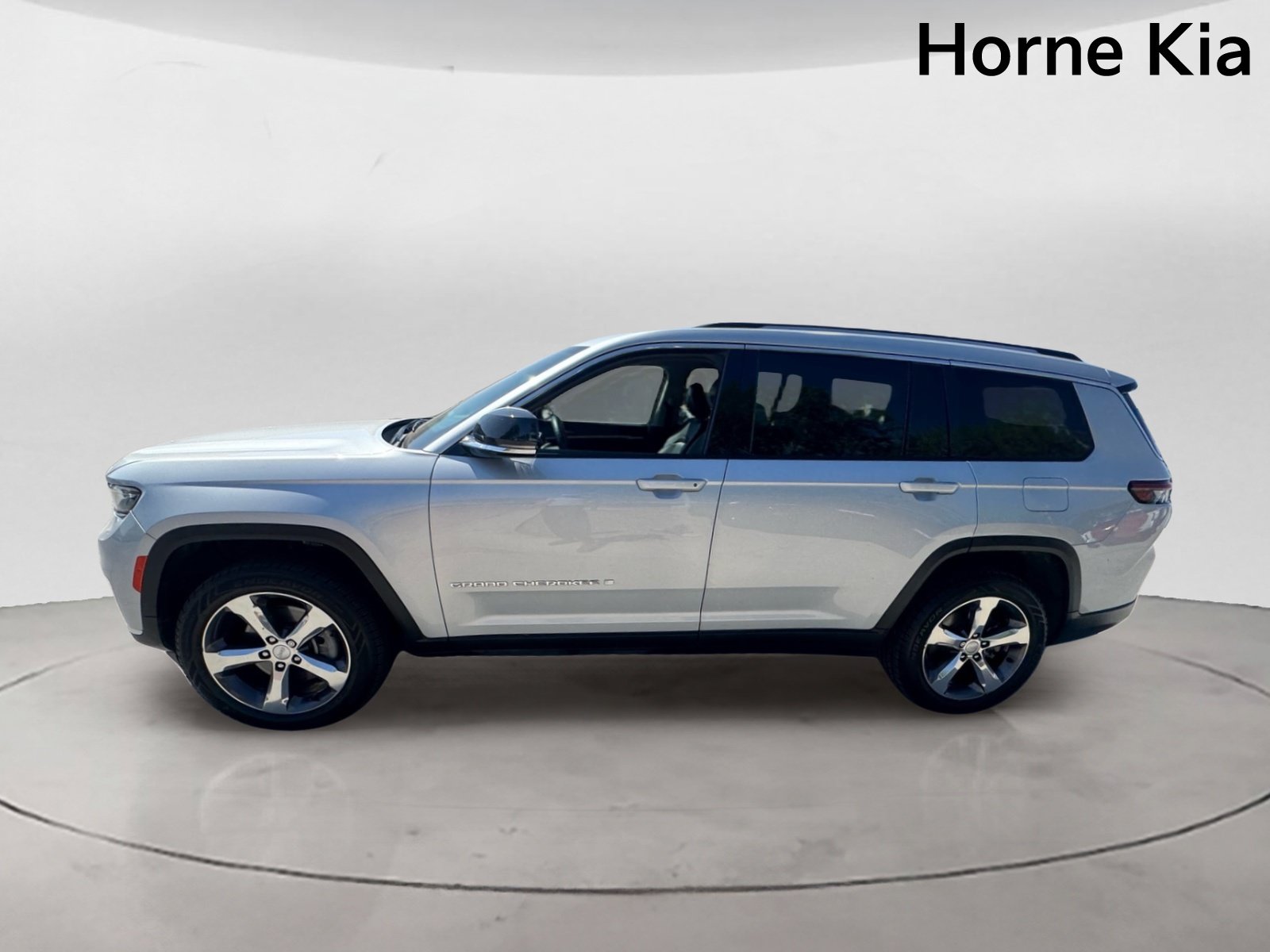 Used 2021 Jeep Grand Cherokee L Limited AWD/4WD image 6