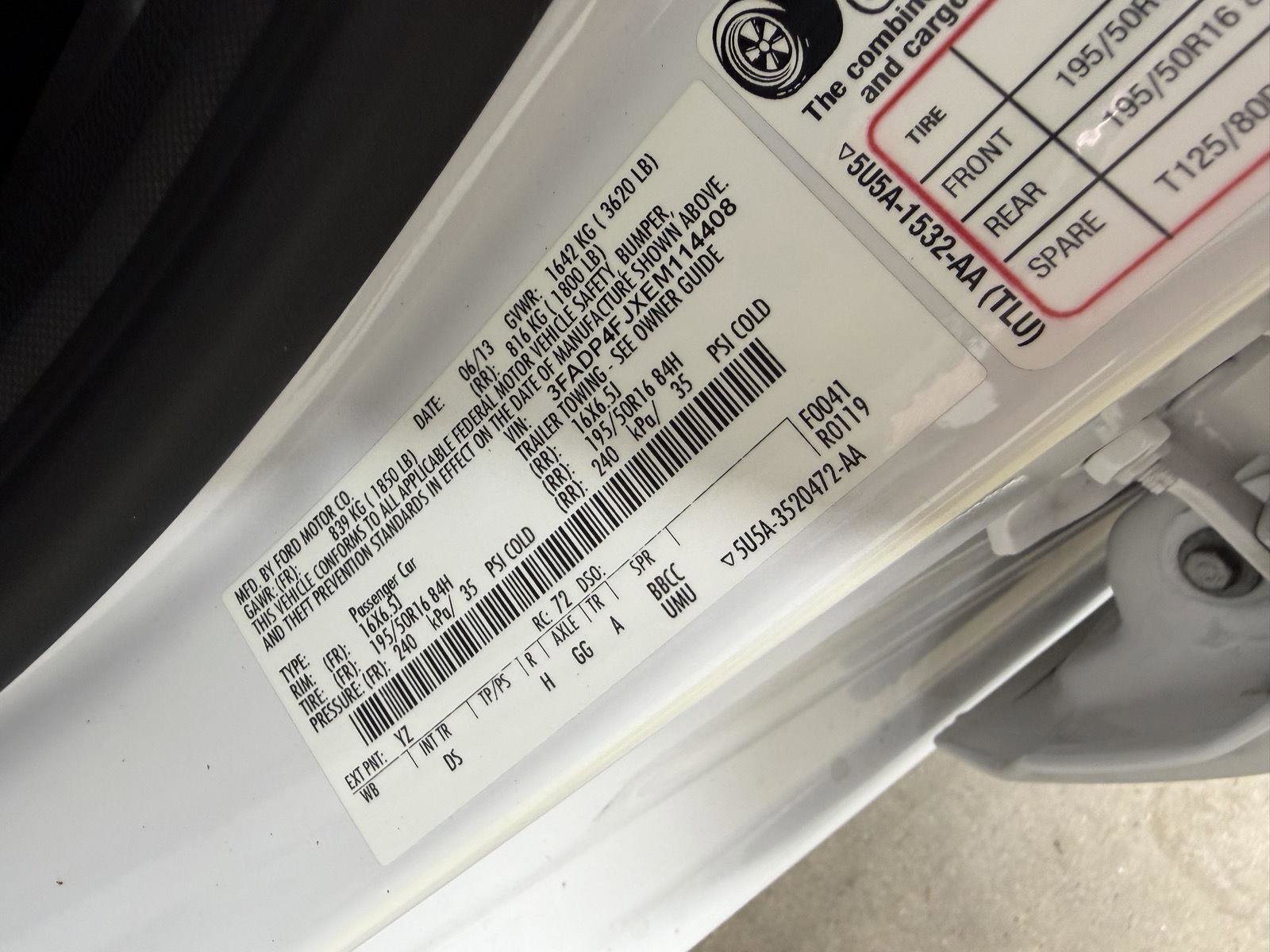 Used 2014 Ford Fiesta Titanium FWD image 26