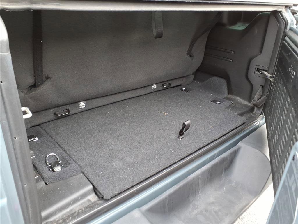 Used 2024 Jeep Wrangler Sport image 7