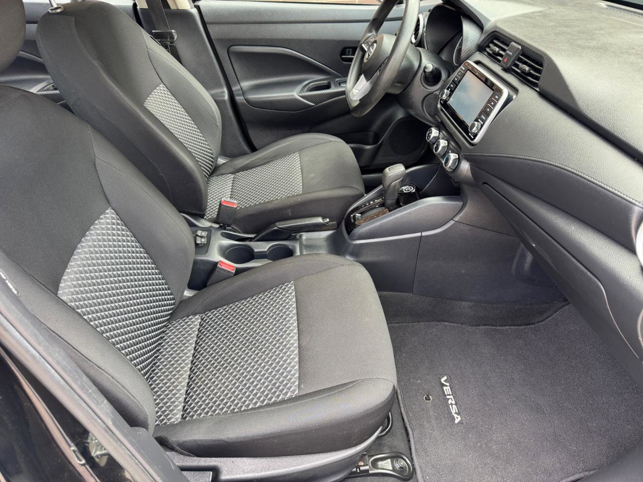 Used 2021 Nissan Versa S image 13