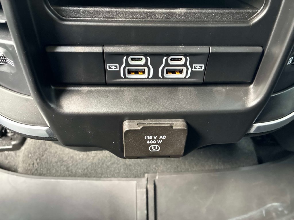 Used 2022 RAM 1500 Big Horn AWD/4WD image 15