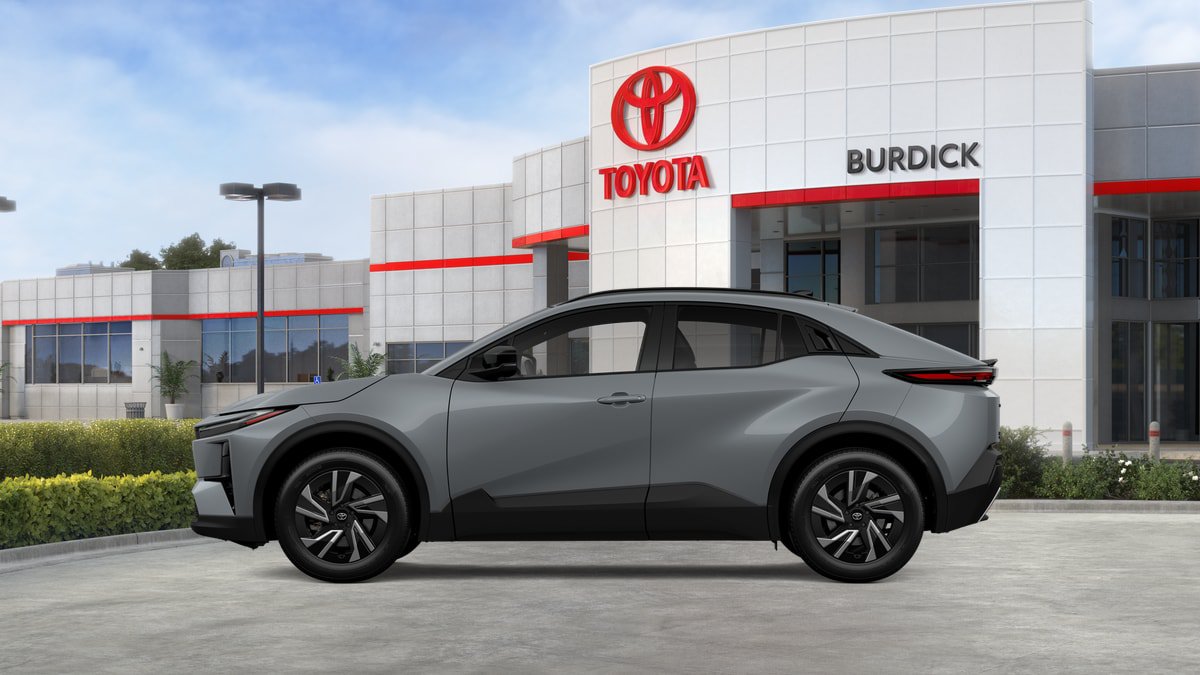New 2026 Toyota C-HR AWD/4WD image 6