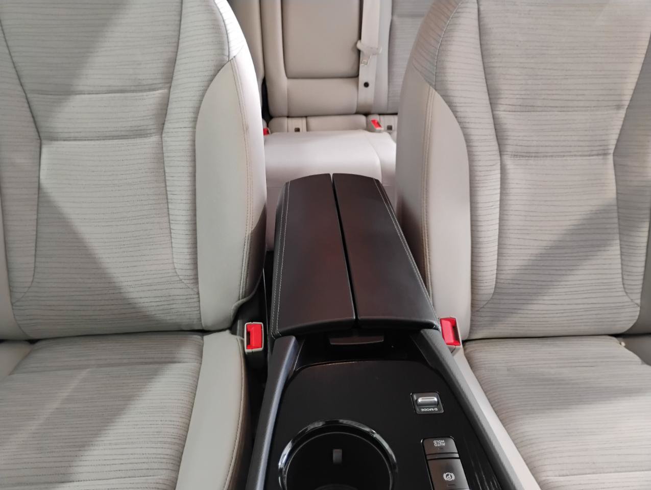 Used 2023 Nissan Rogue SV FWD image 74