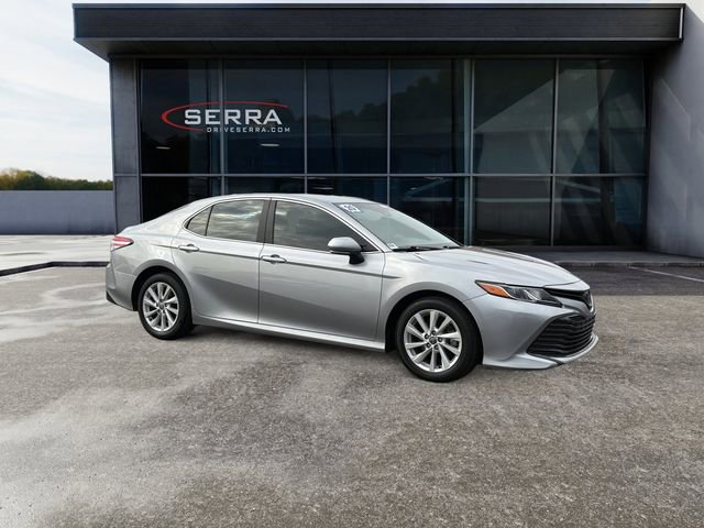 Used 2020 Toyota Camry LE w/ Convenience Package image 7