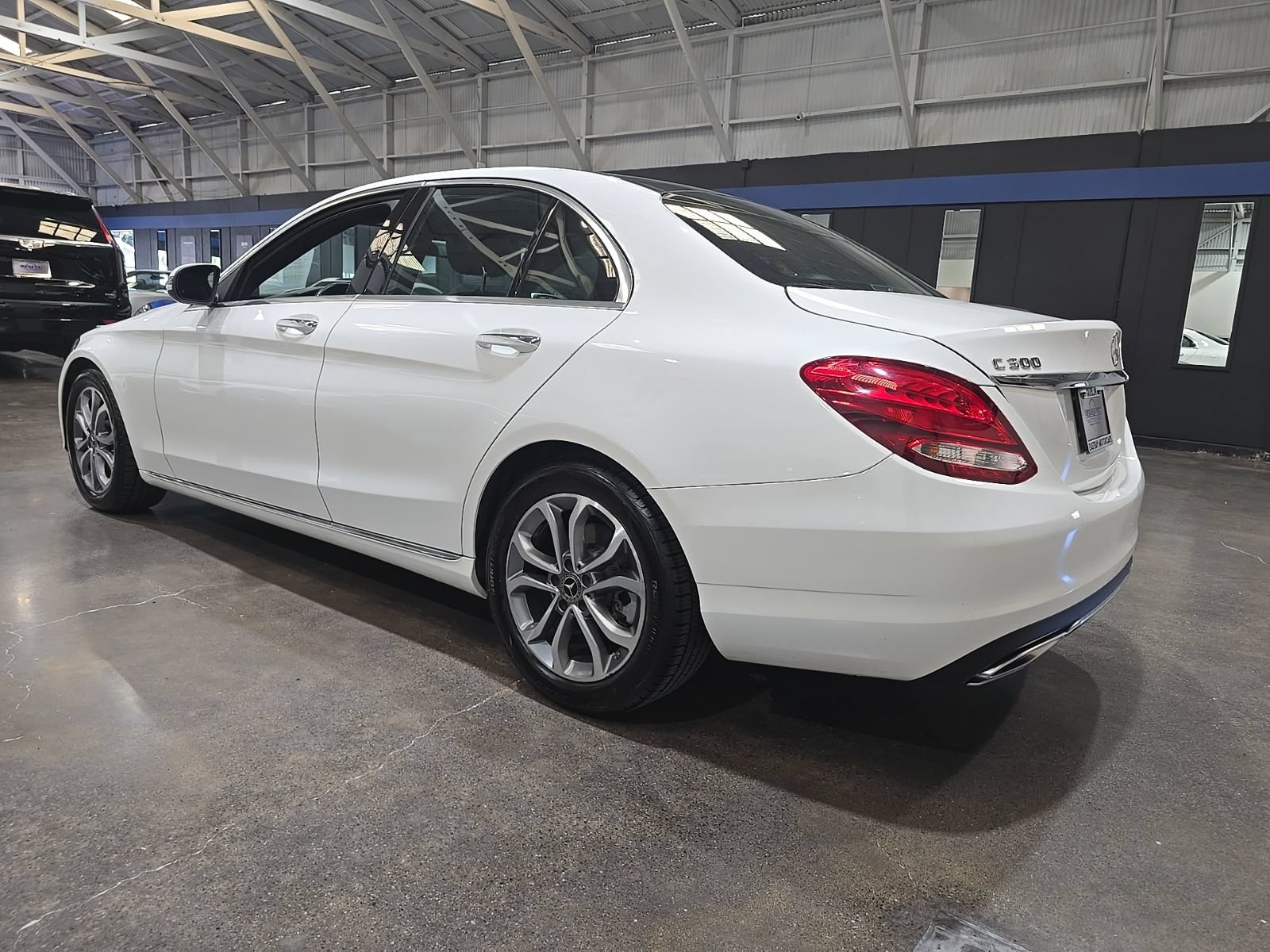 Used 2018 Mercedes-Benz C 300 Sedan image 7
