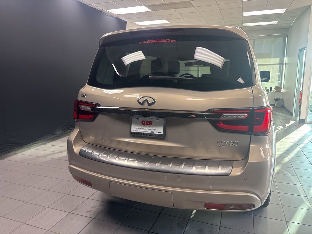 Used 2023 INFINITI QX80 Premium Select w/ All-Season Package image 4