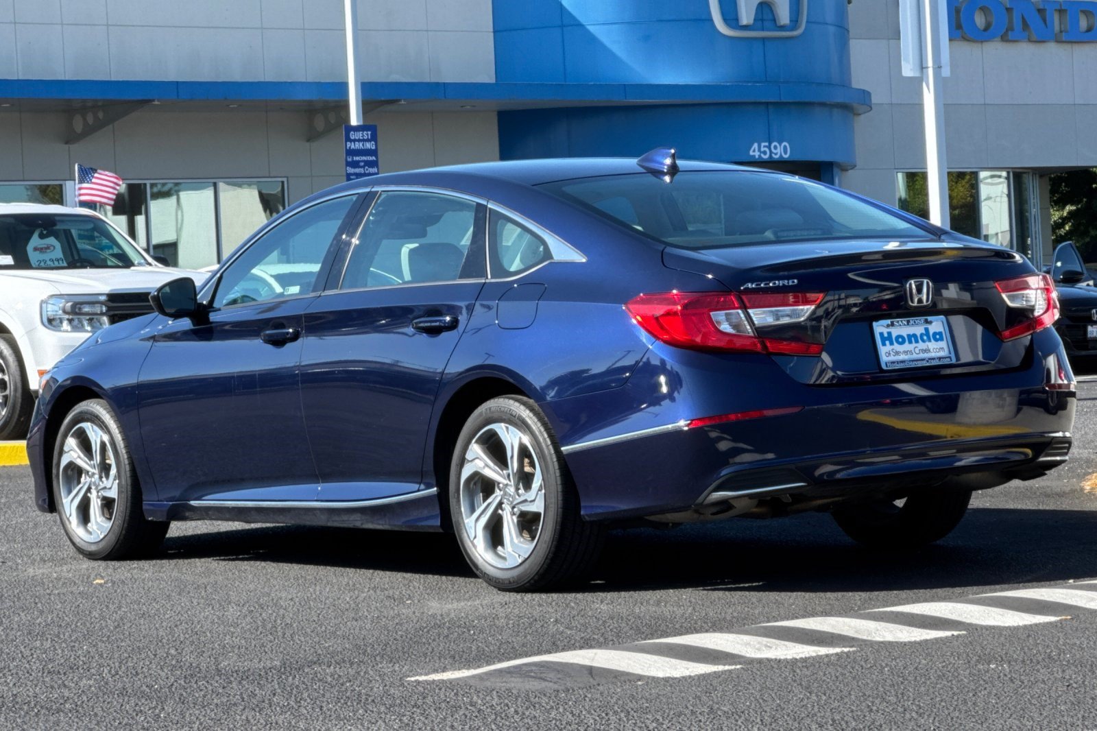 Used 2020 Honda Accord EX image 3
