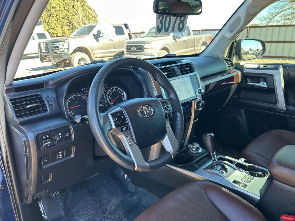 Used 2020 Toyota 4Runner Limited image 15