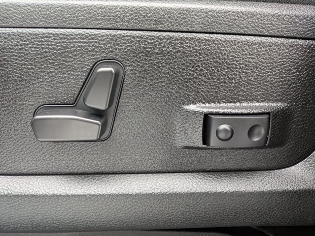 Certified 2026 RAM 2500 Big Horn AWD/4WD image 19