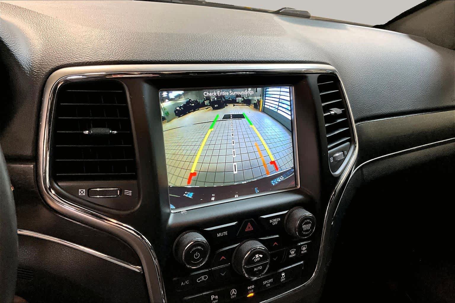 Used 2018 Jeep Grand Cherokee Limited AWD/4WD image 28