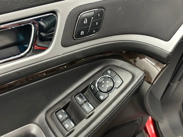 Used 2013 Ford Explorer Limited image 16