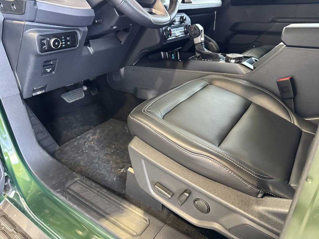 New 2025 Ford Bronco Outer Banks w/ Sasquatch Package image 21