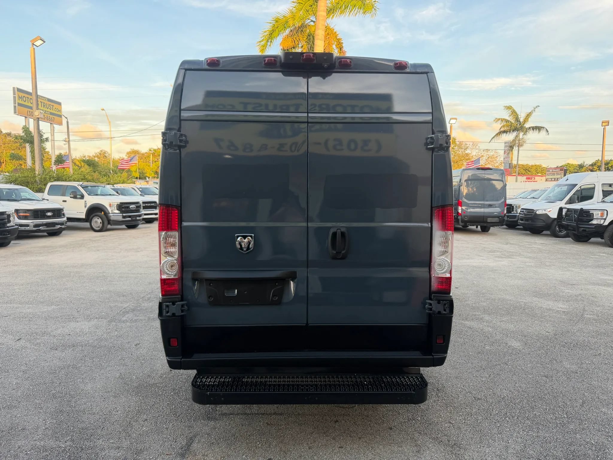 Used 2020 RAM ProMaster 3500 FWD image 4