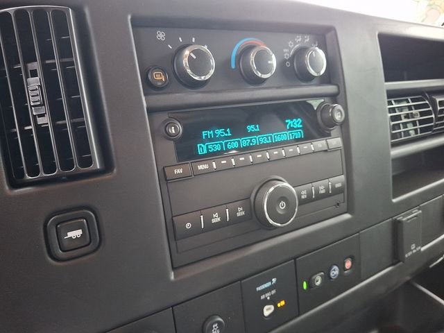 New 2024 GMC Savana 2500 w/ Driver Convenience Package RWD image 7